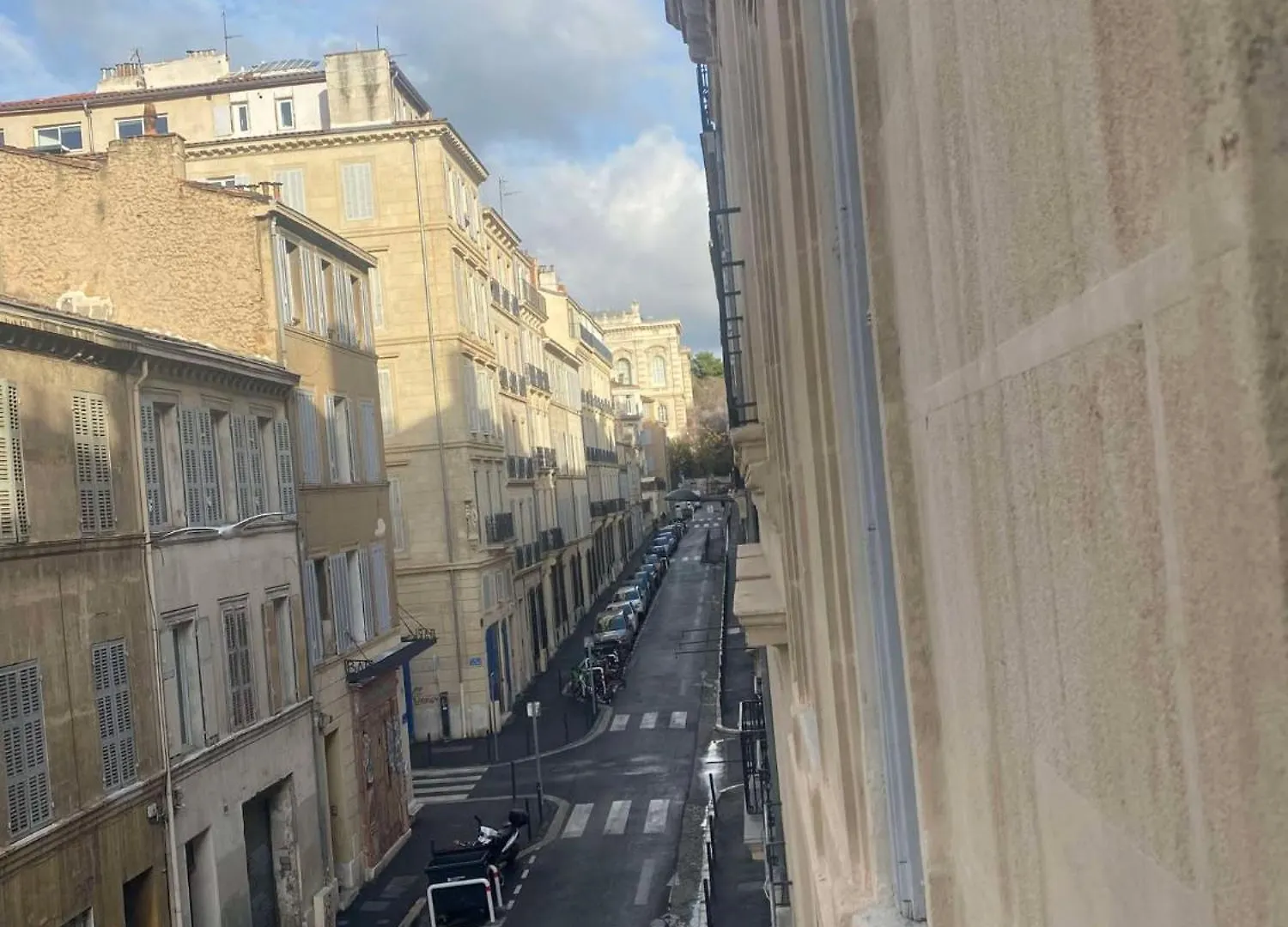 Appartamento Joli T2 refait à neuf, lumineux et accessible Marsiglia Francia